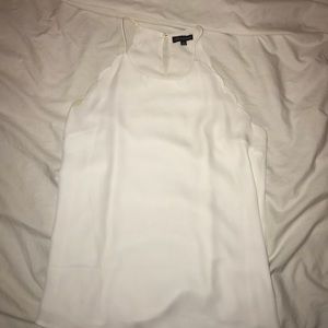 SCALLOP WHITE FLOWY TOP